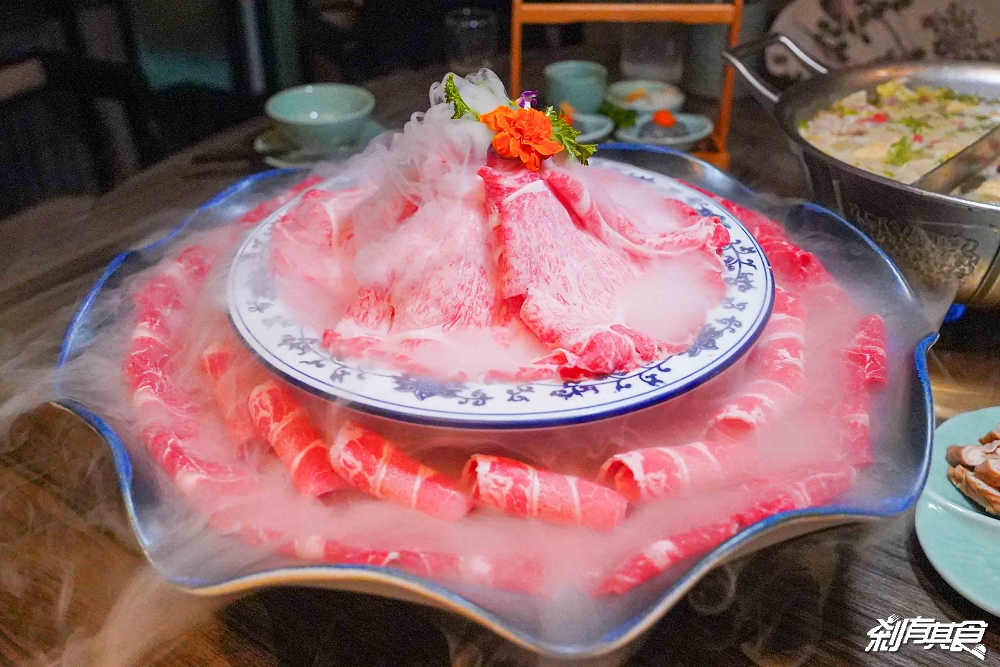 舌尖上的國寶！青花驕故宮聯名套餐「紹興酒香和牛三拼、驕公鼎牛肉麵」 88折優惠這裡領