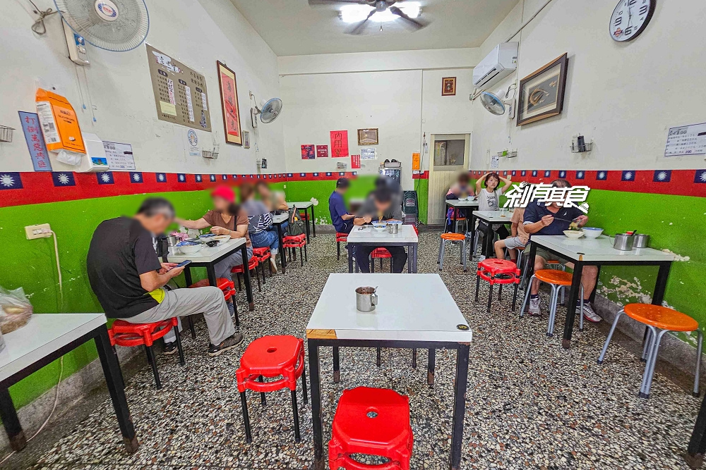 老士官擀麵，台中米其林必比登美食，清水美食60年老店「擀麵、酸辣豆腐」好吃