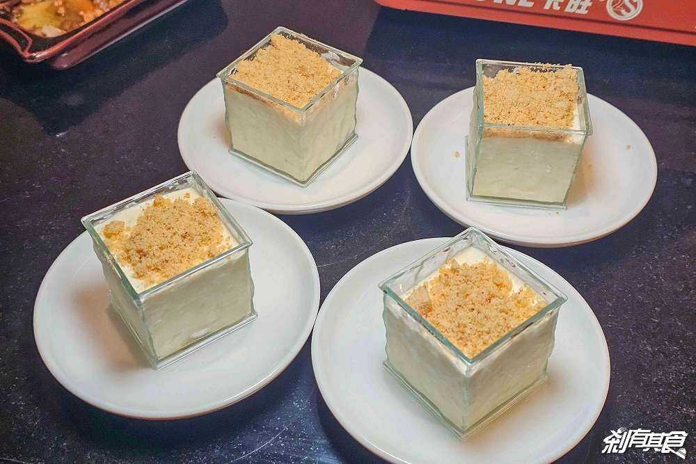 煙波大飯店新竹湖濱館，新竹親子飯店，煙波一泊二食專案，煙波早午餐吃到飽「世界冠軍王鵬傑麵包」、晚餐極黑牛火鍋，室內兒童樂園、游泳池玩到不想走