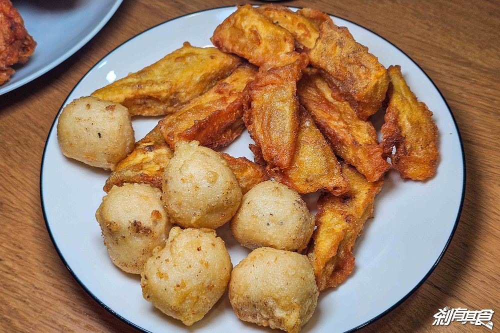 正騰和炸雞北平店，台中北屯美食，開幕優惠雞翅只要10元、雞腿特價3隻100元，北平路美食