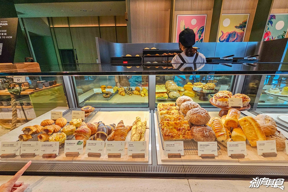 星巴克DREAM PLAZA,全台最大星巴克,oviso咖啡機、江振誠監修餐點、戶外空中花園看台北101、百貨營業前進入方法 星巴克DREAM PLAZA,全台最大星巴克,oviso咖啡機、江振誠監修餐點、戶外空中花園看台北101、百貨營業前進入方法