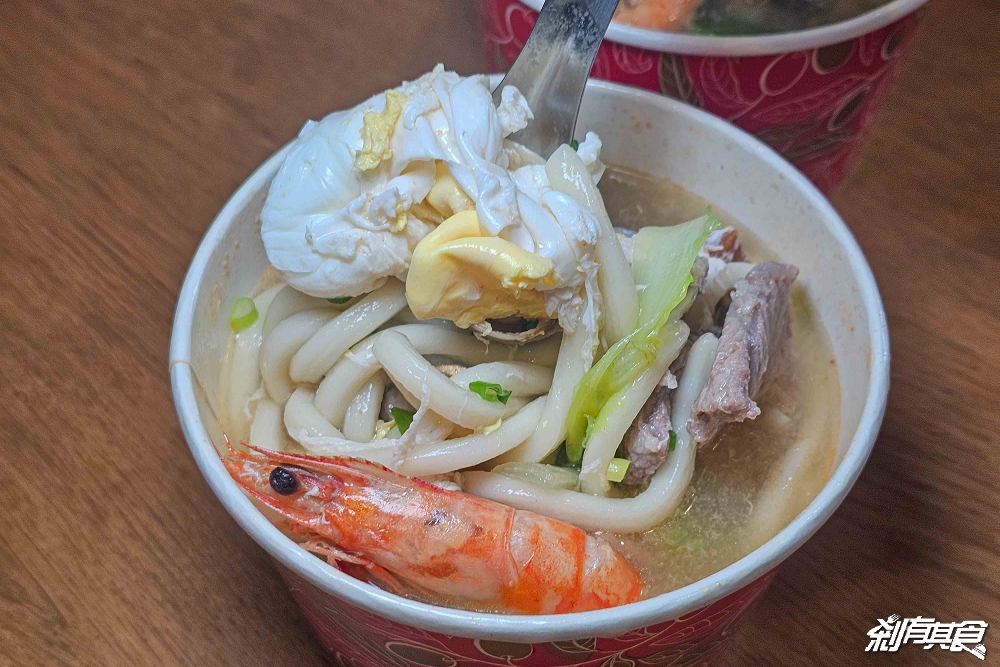 丸梅鍋燒麵，台中西屯美食，早上8點開賣的好吃鍋燒麵，水湳市場美食