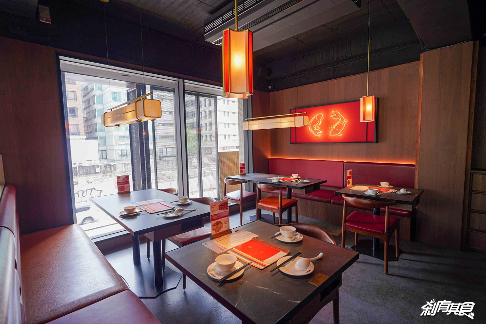 江魚美摩登中菜,台中西區美食,台中夜景餐廳「眺高」新品牌,「酸菜魚、麻婆豆腐蓋飯、黑糖燉奶」都是必點 江魚美摩登中菜,台中西區美食,台中夜景餐廳「眺高」新品牌,「酸菜魚、麻婆豆腐蓋飯、黑糖燉奶」都是必點