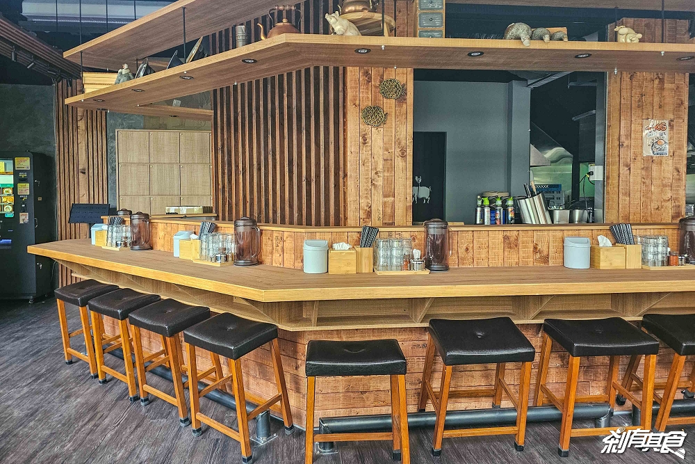 隱家拉麵精明店，台中西屯美食，人氣排隊拉麵來台中，台中拉麵新選擇