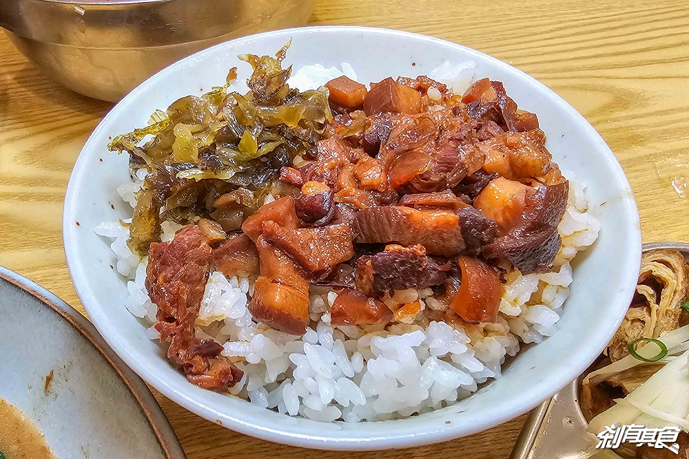 豐勝號,台中早午餐,「炒麵、羊肉炒麵、綜合湯」好吃、環境舒服有冷氣 水湳市場美食 豐勝號,台中早午餐,「炒麵、羊肉炒麵、綜合湯」好吃、環境舒服有冷氣 水湳市場美食