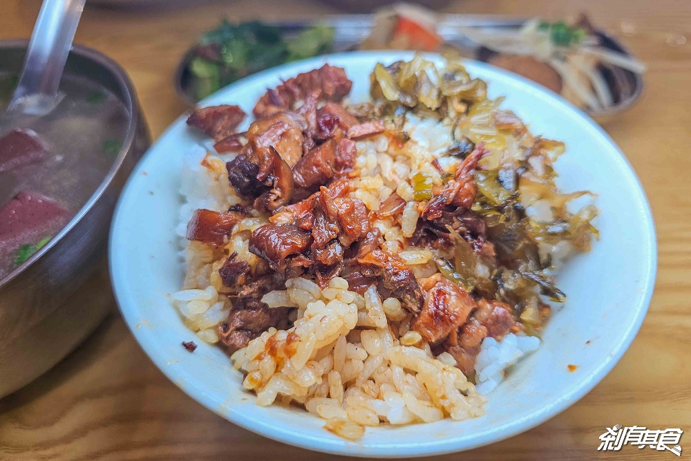 豐勝號,台中早午餐,「炒麵、羊肉炒麵、綜合湯」好吃、環境舒服有冷氣 水湳市場美食 豐勝號,台中早午餐,「炒麵、羊肉炒麵、綜合湯」好吃、環境舒服有冷氣 水湳市場美食