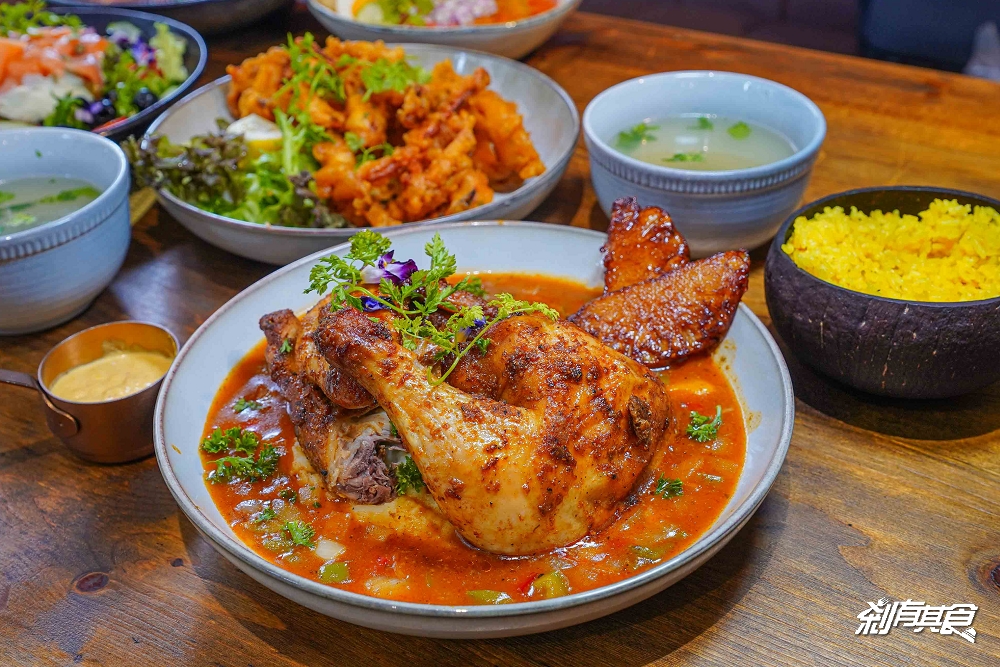 莎莎島，台中秘魯餐廳，一秒到南美洲，祕魯國民料理「檸檬漬生魚、秘魯烤半雞、炒牛肉」必吃、台中北屯美食 好停車