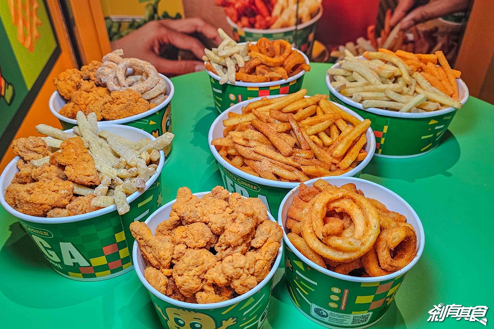 Potato Corner台中店，台中新光三越美食，薯條天花板「薯條、捲捲薯、雞米花」