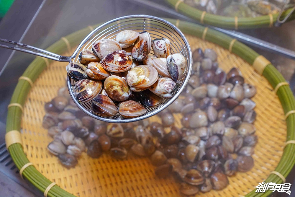 米炭火燒肉台中店,台中燒肉,新北最強燒肉插旗台中,678元起 燒肉套餐+自助吧吃到飽 米炭火燒肉台中店,台中燒肉,新北最強燒肉插旗台中,678元起 燒肉套餐+自助吧吃到飽