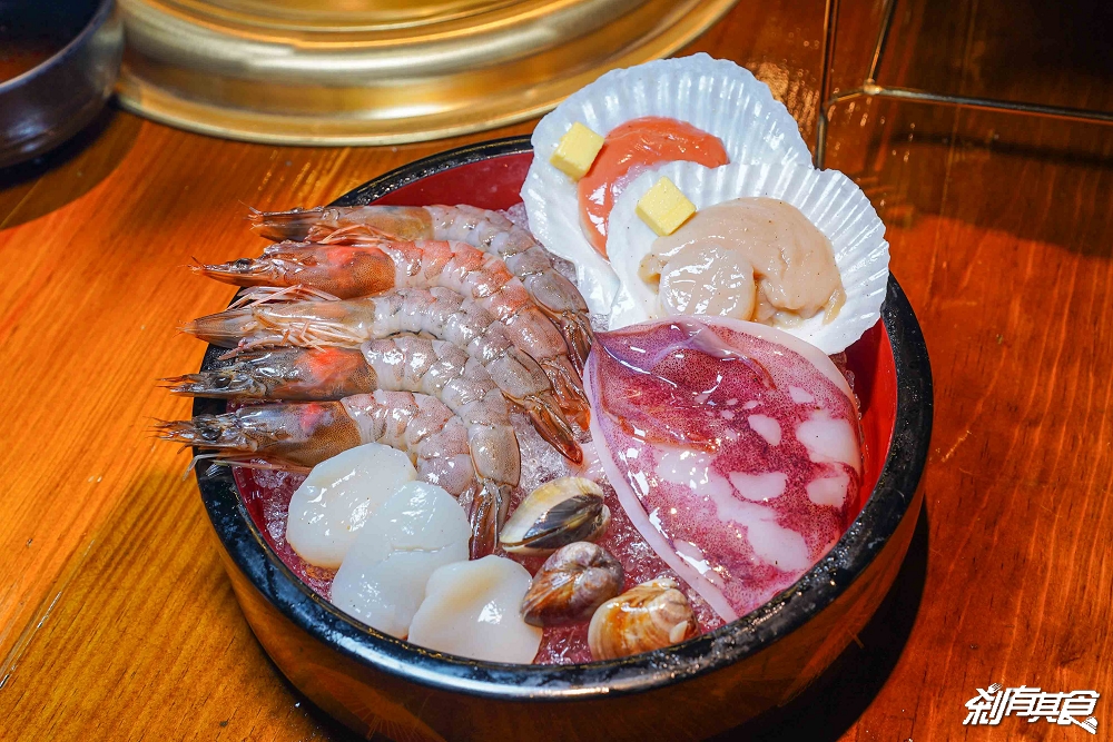 米炭火燒肉台中店,台中燒肉,新北最強燒肉插旗台中,678元起 燒肉套餐+自助吧吃到飽 米炭火燒肉台中店,台中燒肉,新北最強燒肉插旗台中,678元起 燒肉套餐+自助吧吃到飽