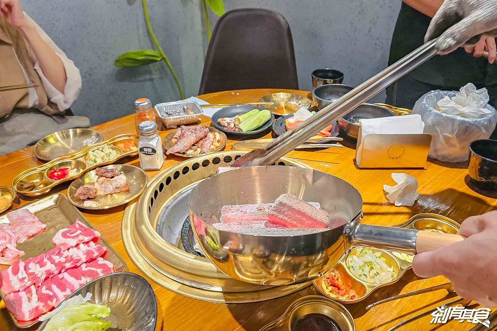 米炭火燒肉台中店,台中燒肉,新北最強燒肉插旗台中,678元起 燒肉套餐+自助吧吃到飽 米炭火燒肉台中店,台中燒肉,新北最強燒肉插旗台中,678元起 燒肉套餐+自助吧吃到飽