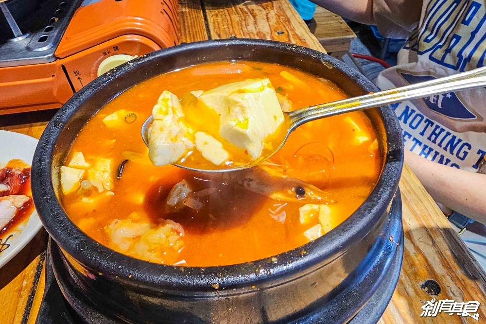 高麗屋，台中東區美食，平價大份量、高CP值人氣韓式料理 不排隊吃不到「銅盤烤肉、海鮮煎餅」必點