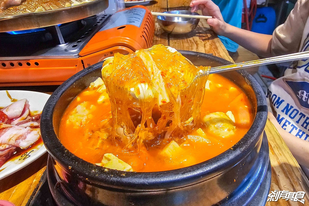 高麗屋，台中東區美食，平價大份量、高CP值人氣韓式料理 不排隊吃不到「銅盤烤肉、海鮮煎餅」必點