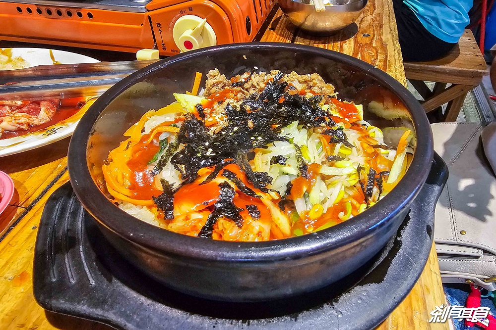 高麗屋，台中東區美食，平價大份量、高CP值人氣韓式料理 不排隊吃不到「銅盤烤肉、海鮮煎餅」必點