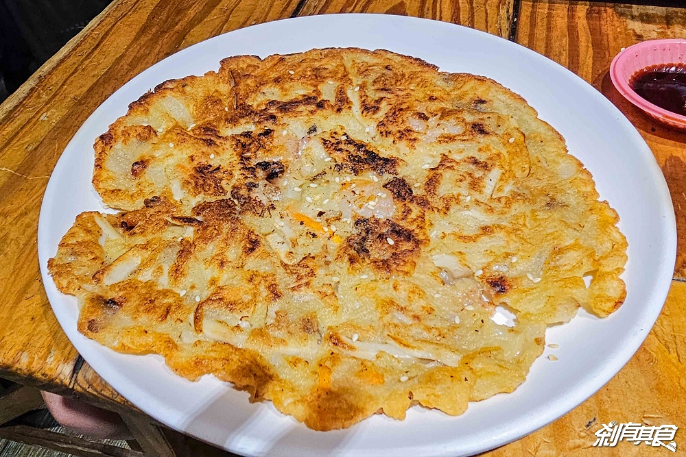 高麗屋，台中東區美食，平價大份量、高CP值人氣韓式料理 不排隊吃不到「銅盤烤肉、海鮮煎餅」必點