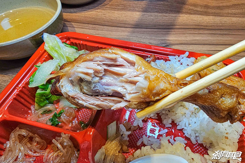 經典小排飯，台中中區美食，台北小排飯新品牌，超人氣平價便當90元起「砂鍋魚飯、三寶飯」 月底救星就是你