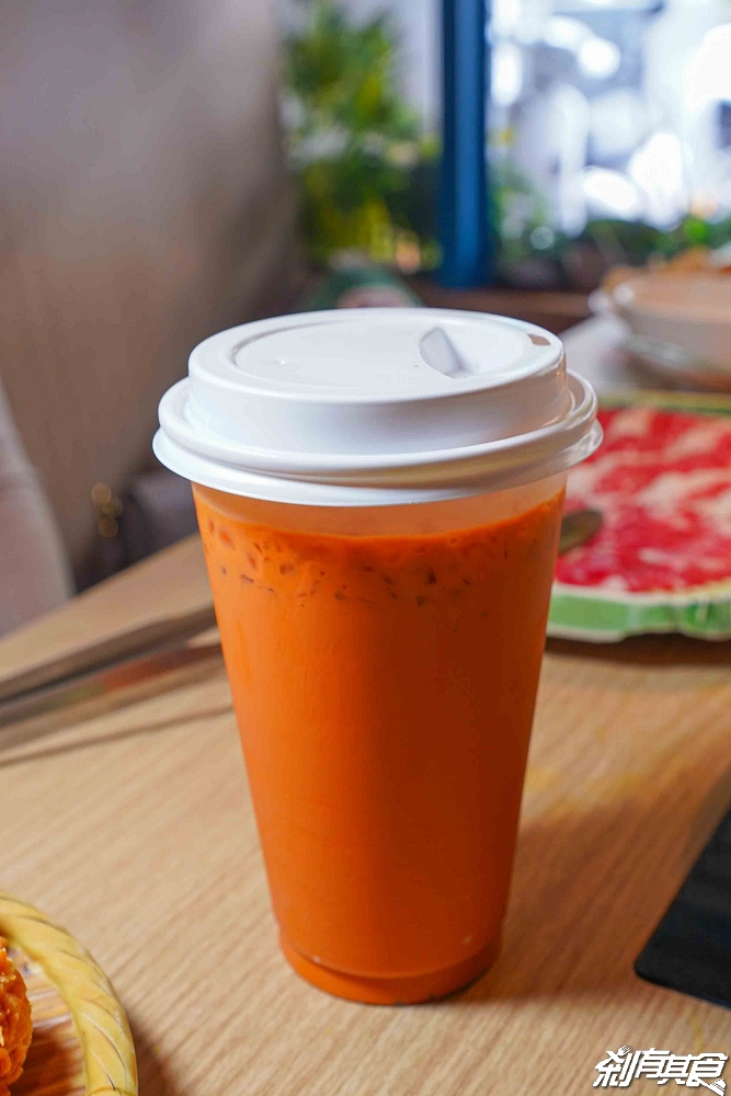 鍋泰暖台中店，台中泰式火鍋，泰式南洋火鍋+蔬食自助吧吃到飽，超佛壽星優惠