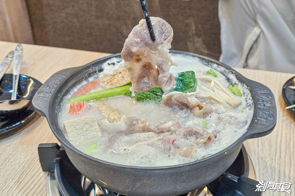 億品鍋台中天津店,台中小火鍋+自助吧 高CP小火鍋170元起 億品鍋台中天津店,台中小火鍋+自助吧 高CP小火鍋170元起