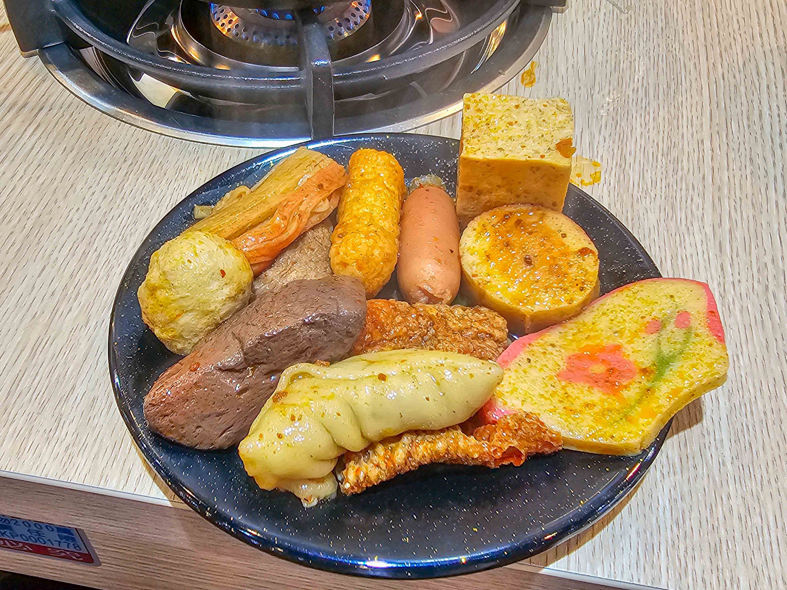 億品鍋台中天津店,台中小火鍋+自助吧 高CP小火鍋170元起 億品鍋台中天津店,台中小火鍋+自助吧 高CP小火鍋170元起