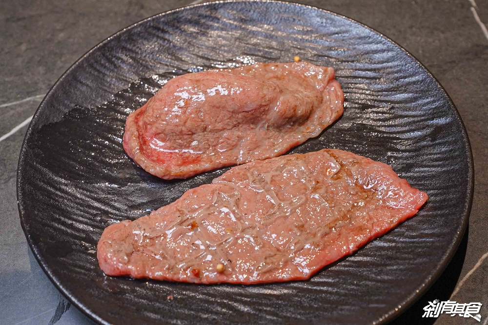 脂本燒肉，彰化超犯規燒肉店，用「A5和牛、蔥鹽口袋厚切牛舌、伊比利豬」征服老饕，彰化約會餐廳