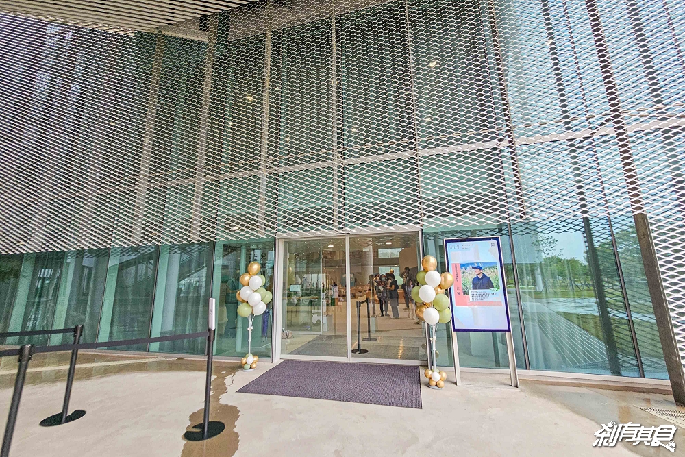 免費參觀!台中綠美圖攻略,試營運亮點總整理、交通停車、「鏡面水池、雲朵天花板」好好拍,免費筆記本怎麼獲得、台中綠美圖週邊美食 免費參觀!台中綠美圖攻略,試營運亮點總整理、交通停車、「鏡面水池、雲朵天花板」好好拍,免費筆記本怎麼獲得、台中綠美圖週邊美食