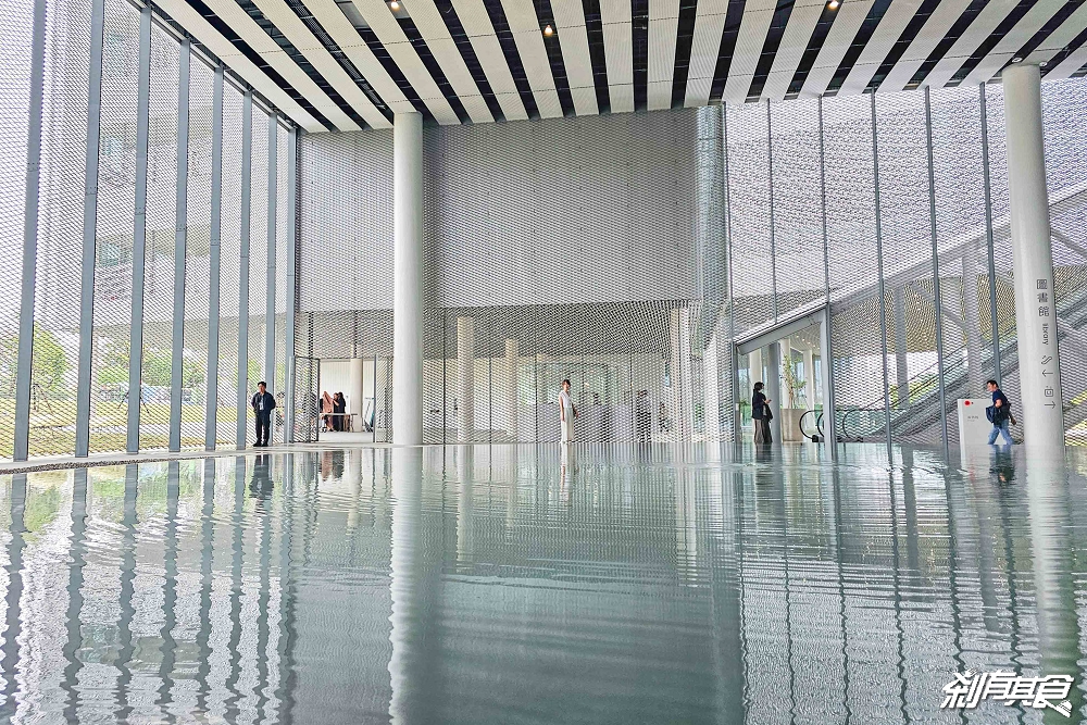 免費參觀!台中綠美圖攻略,試營運亮點總整理、交通停車、「鏡面水池、雲朵天花板」好好拍,免費筆記本怎麼獲得、台中綠美圖週邊美食 免費參觀!台中綠美圖攻略,試營運亮點總整理、交通停車、「鏡面水池、雲朵天花板」好好拍,免費筆記本怎麼獲得、台中綠美圖週邊美食