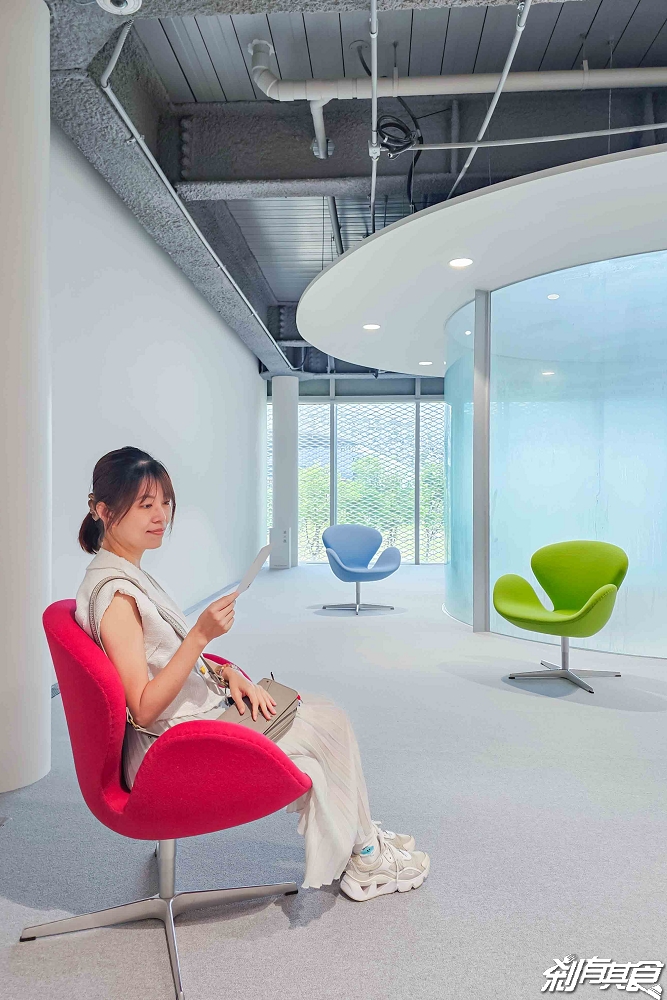 免費參觀!台中綠美圖攻略,試營運亮點總整理、交通停車、「鏡面水池、雲朵天花板」好好拍,免費筆記本怎麼獲得、台中綠美圖週邊美食 免費參觀!台中綠美圖攻略,試營運亮點總整理、交通停車、「鏡面水池、雲朵天花板」好好拍,免費筆記本怎麼獲得、台中綠美圖週邊美食