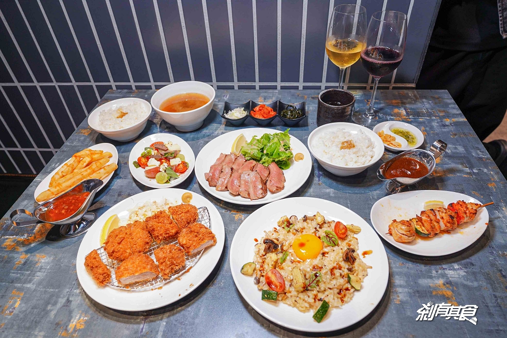 燎牛舌豬排炒麵飯，台中北區美食，神戶B級美食「神戶炒麵飯」、夢幻厚切牛舌、炸豬排，台中I人友善餐廳