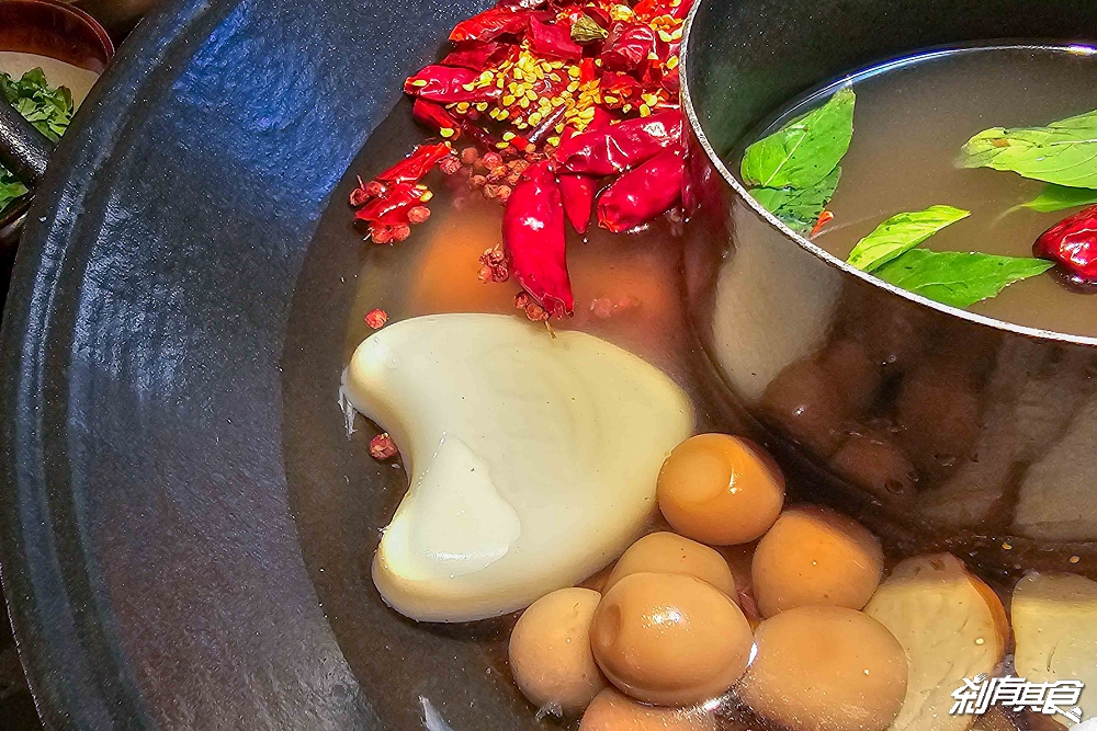 霧都老火鍋健行店,台中麻辣鍋推薦,正宗重慶牛油火鍋,必點菜色全攻略,新增假日中午營業 霧都老火鍋健行店,台中麻辣鍋推薦,正宗重慶牛油火鍋,必點菜色全攻略,新增假日中午營業