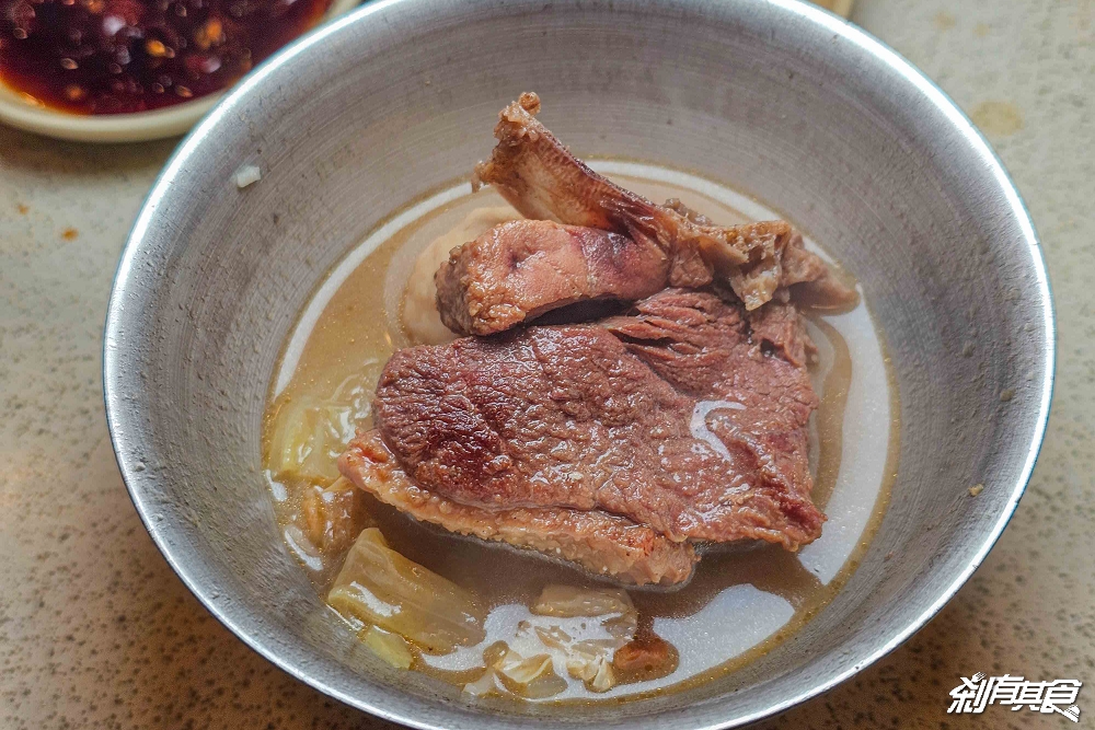 霸味薑母鴨台中旗艦店,台中北區美食,生意超好炭火陶鍋薑母鴨,網評台中最強霸味薑母鴨 霸味薑母鴨台中旗艦店,台中北區美食,生意超好炭火陶鍋薑母鴨,網評台中最強霸味薑母鴨