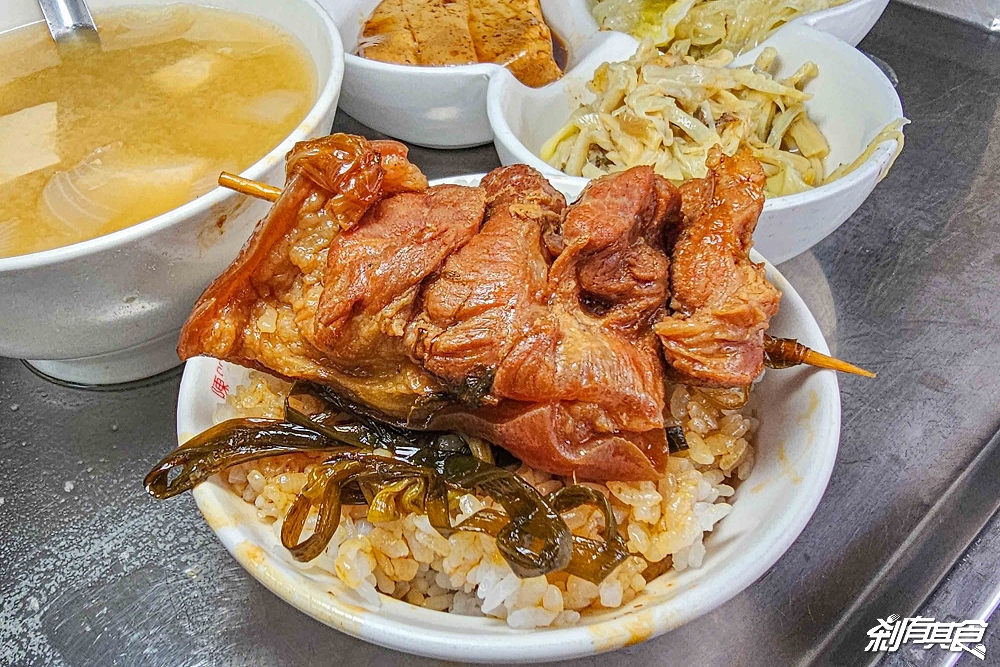 陳明統爌肉飯,台中東區美食,57年老店 米其林必比登推薦,環境舒服有冷氣 陳明統爌肉飯,台中東區美食,57年老店 米其林必比登推薦,環境舒服有冷氣