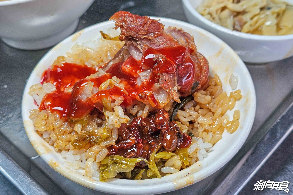 陳明統爌肉飯,台中東區美食,57年老店 米其林必比登推薦,環境舒服有冷氣 陳明統爌肉飯,台中東區美食,57年老店 米其林必比登推薦,環境舒服有冷氣