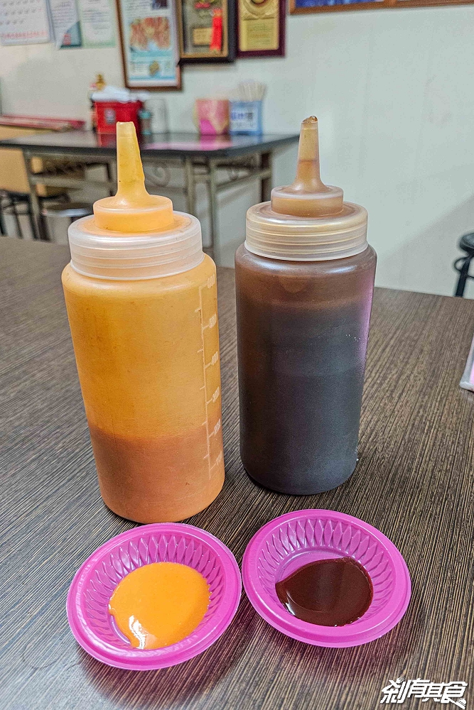 南投必吃古早味扣仔嗲「阿連扣仔嗲」一週只開3天！四代祖傳的百年好味道，蚵嗲、香菜、櫛瓜、米糕必點