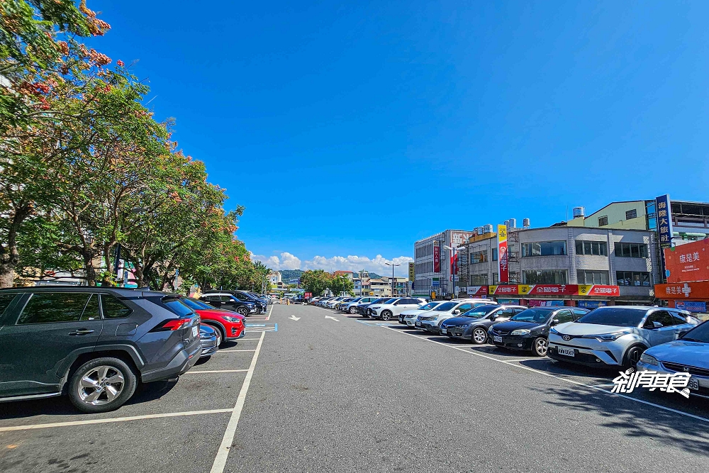 橋頭邊肉圓,南投美食,在地人推薦50年肉圓老店,南投100碗推薦美食 (開到晚上好停車) 橋頭邊肉圓,南投美食,在地人推薦50年肉圓老店,南投100碗推薦美食 (開到晚上好停車)