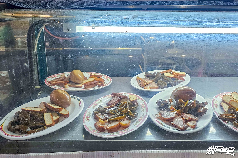 阿霞的豬肝麵,台中西屯美食,隱藏巷弄再巷弄,每天只開5.5小時,在地人都排隊的神秘銷魂老味道 阿霞的豬肝麵,台中西屯美食,隱藏巷弄再巷弄,每天只開5.5小時,在地人都排隊的神秘銷魂老味道