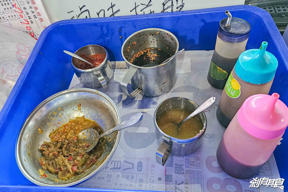 阿霞的豬肝麵,台中西屯美食,隱藏巷弄再巷弄,每天只開5.5小時,在地人都排隊的神秘銷魂老味道 阿霞的豬肝麵,台中西屯美食,隱藏巷弄再巷弄,每天只開5.5小時,在地人都排隊的神秘銷魂老味道