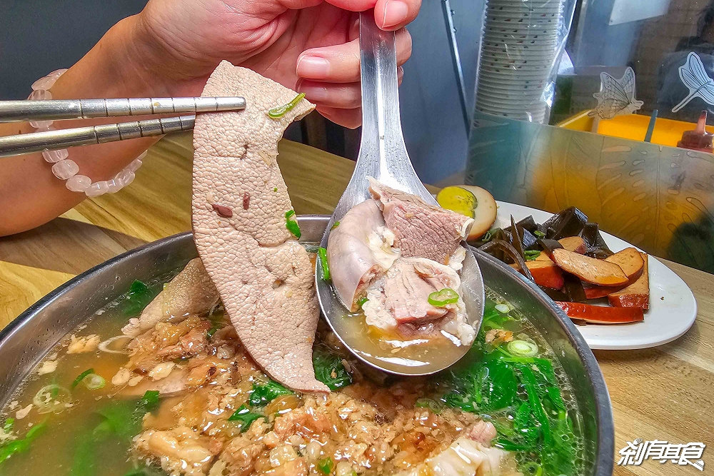 阿霞的豬肝麵,台中西屯美食,隱藏巷弄再巷弄,每天只開5.5小時,在地人都排隊的神秘銷魂老味道 阿霞的豬肝麵,台中西屯美食,隱藏巷弄再巷弄,每天只開5.5小時,在地人都排隊的神秘銷魂老味道