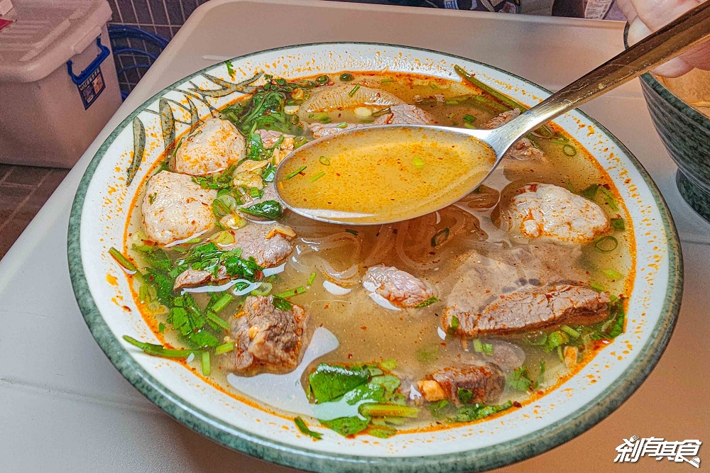 蘭桂泰泰國河粉，台中西區美食，泰國闆娘隱藏民宅的道地河粉