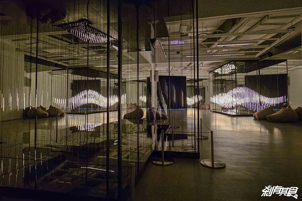 拿偏光鏡看的美術展!勤美術館2025冬季展《Input > Unknown》 拿偏光鏡看的美術展!勤美術館2025冬季展《Input > Unknown》