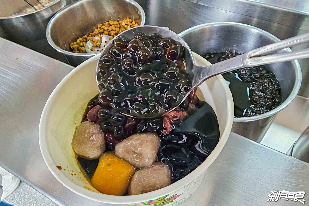 民生路無名豆花，台中西區美食，超人氣豆花搬新家！7種配料隨你裝到滿只要50元