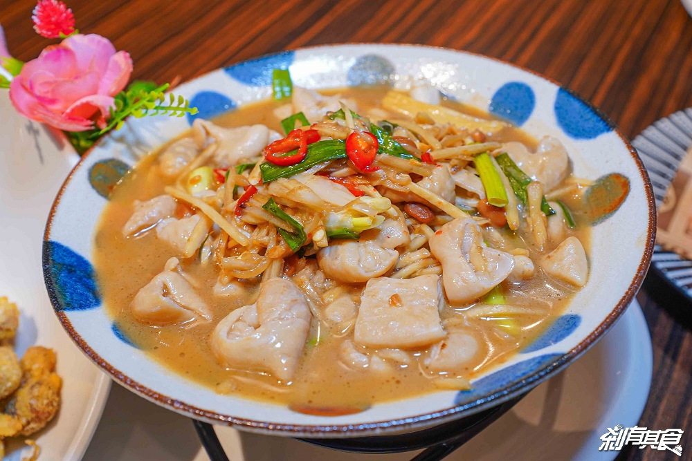 范頭家客家餐廳,台中尾牙聚餐首選 「馨.四炆四炒」客家古早味「客家小炒芋香糕、油甘果蒸鮮魚、肚臍餅」都吃得到,有包廂好停車 台中客家餐廳 范頭家客家餐廳,台中尾牙聚餐首選 「馨.四炆四炒」客家古早味「客家小炒芋香糕、油甘果蒸鮮魚、肚臍餅」都吃得到,有包廂好停車 台中客家餐廳