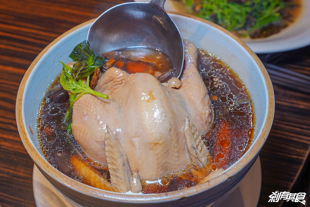 范頭家客家餐廳,台中尾牙聚餐首選 「馨.四炆四炒」客家古早味「客家小炒芋香糕、油甘果蒸鮮魚、肚臍餅」都吃得到,有包廂好停車 台中客家餐廳 范頭家客家餐廳,台中尾牙聚餐首選 「馨.四炆四炒」客家古早味「客家小炒芋香糕、油甘果蒸鮮魚、肚臍餅」都吃得到,有包廂好停車 台中客家餐廳