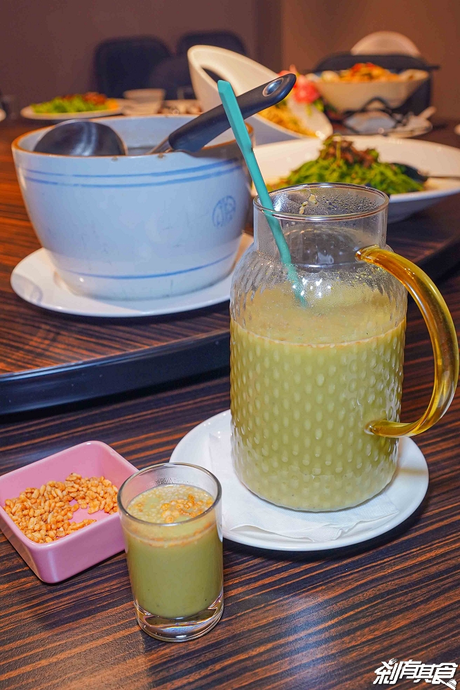 范頭家客家餐廳,台中尾牙聚餐首選 「馨.四炆四炒」客家古早味「客家小炒芋香糕、油甘果蒸鮮魚、肚臍餅」都吃得到,有包廂好停車 台中客家餐廳 范頭家客家餐廳,台中尾牙聚餐首選 「馨.四炆四炒」客家古早味「客家小炒芋香糕、油甘果蒸鮮魚、肚臍餅」都吃得到,有包廂好停車 台中客家餐廳