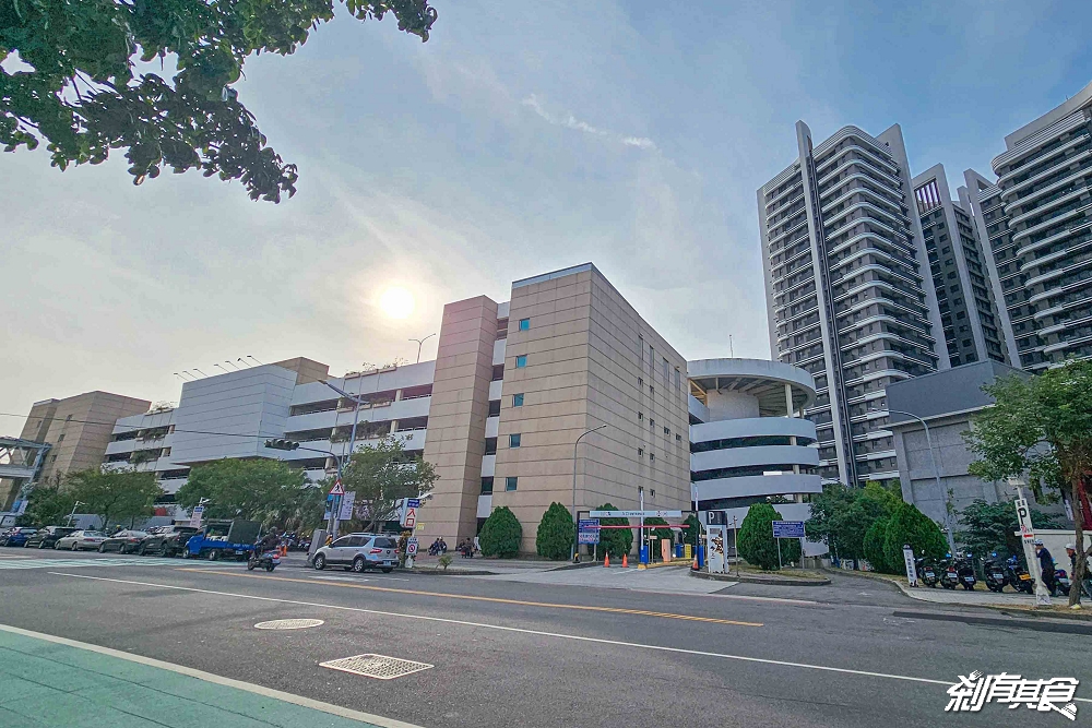 漢神洲際購物廣場，台中百貨新地標！台中貴婦百貨現況報導，主題餐廳、美麗新影城、生鮮超市通通有