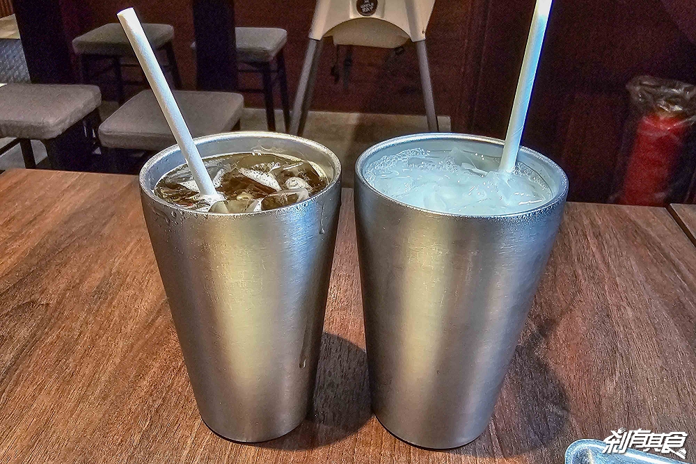 UNCLE RAY台中店，台中北區美食，可看球賽、有桌遊、KTV包廂的平價串燒居酒屋，串燒咖哩都好吃，台中宵夜聚餐好去處