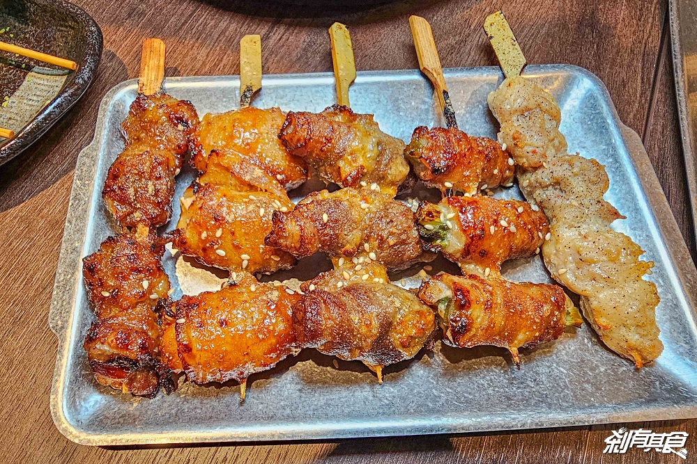 UNCLE RAY台中店，台中北區美食，可看球賽、有桌遊、KTV包廂的平價串燒居酒屋，串燒咖哩都好吃，台中宵夜聚餐好去處