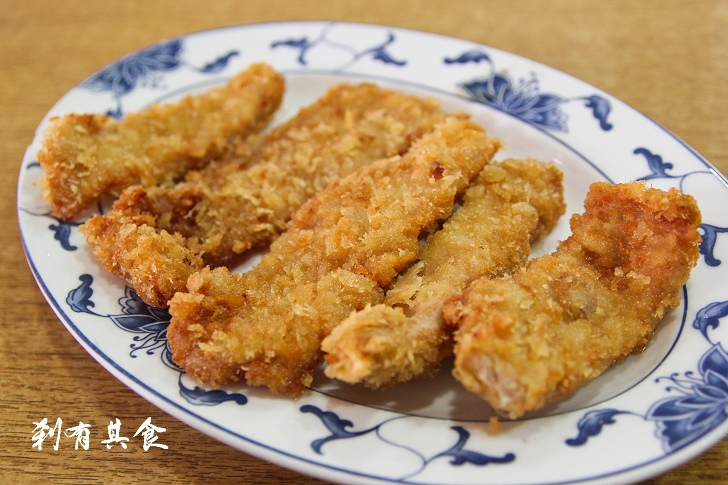 [台中/西屯區] 聯歡小西門 爌肉飯牛肉麵 @復古老店 古早味盒餐好吃又營養 (2/6更新：飯糰)