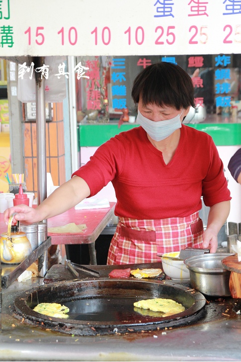 [台中/西屯區] 聯歡小西門 爌肉飯牛肉麵 @復古老店 古早味盒餐好吃又營養 (2/6更新：飯糰)